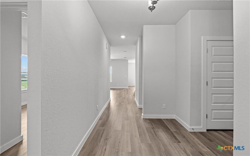 2050 Newforest Peak, New Braunfels, TX 78130, 3 Bedrooms Bedrooms, ,2 BathroomsBathrooms,Residential,For Sale,2050 Newforest Peak,586542