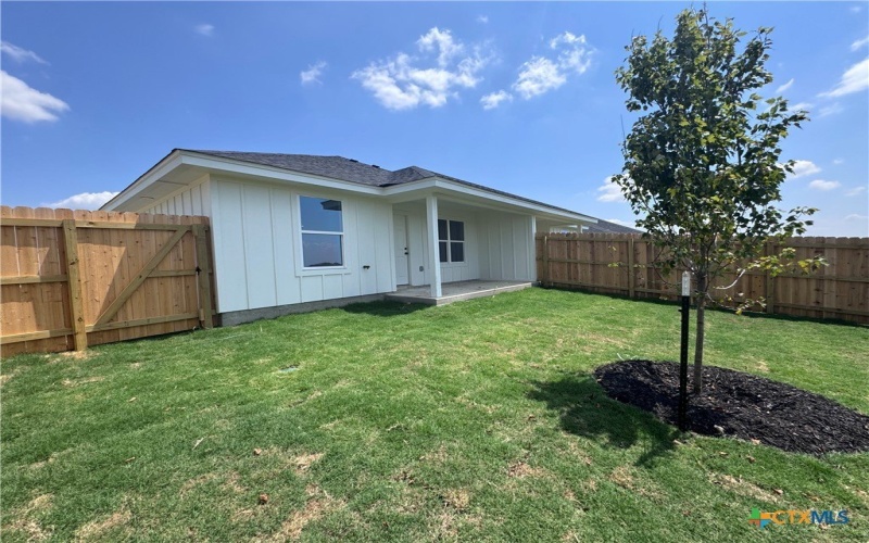 907 Smoke Tree Lane #A & B, Killeen, TX 76543, 6 Habitaciones Habitaciones , ,Residential,En Venta,907 Smoke Tree Lane,0,586551