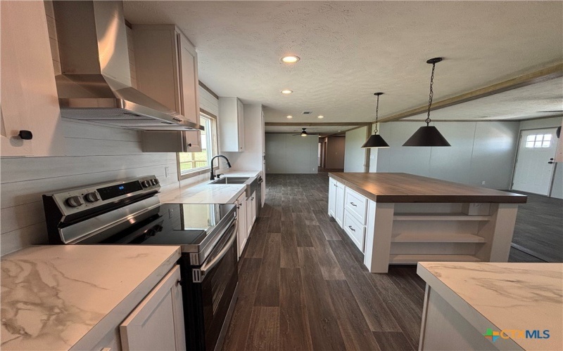 4929 Bronco Ridge, San Marcos, TX 78666, 4 Bedrooms Bedrooms, ,2 BathroomsBathrooms,Residential,For Sale,4929 Bronco Ridge,586552
