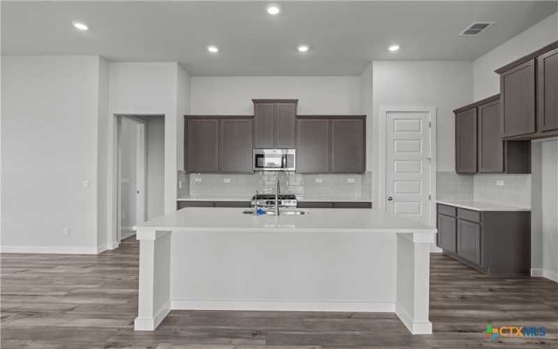 1509 Passmore Downs, New Braunfels, TX 78130, 4 Habitaciones Habitaciones , ,3 BañosBaños,Residential,En Venta,1509 Passmore Downs,586559