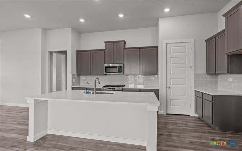1509 Passmore Downs, New Braunfels, TX 78130, 4 Habitaciones Habitaciones , ,3 BañosBaños,Residential,En Venta,1509 Passmore Downs,586559