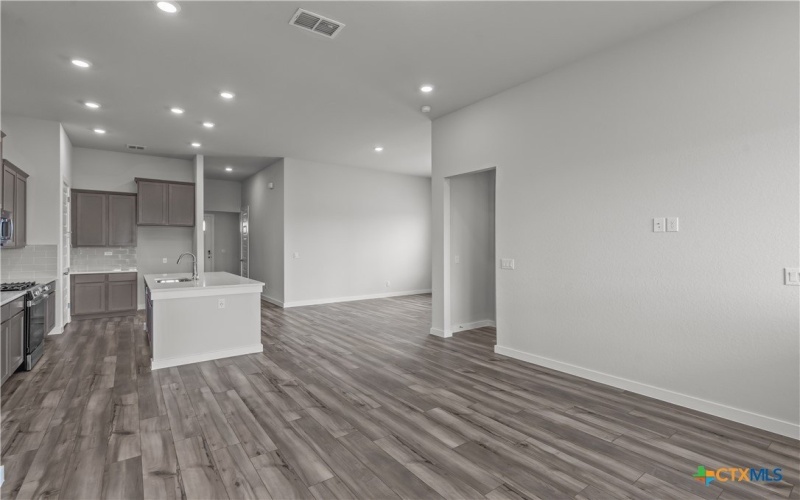 1509 Passmore Downs, New Braunfels, TX 78130, 4 Habitaciones Habitaciones , ,3 BañosBaños,Residential,En Venta,1509 Passmore Downs,586559