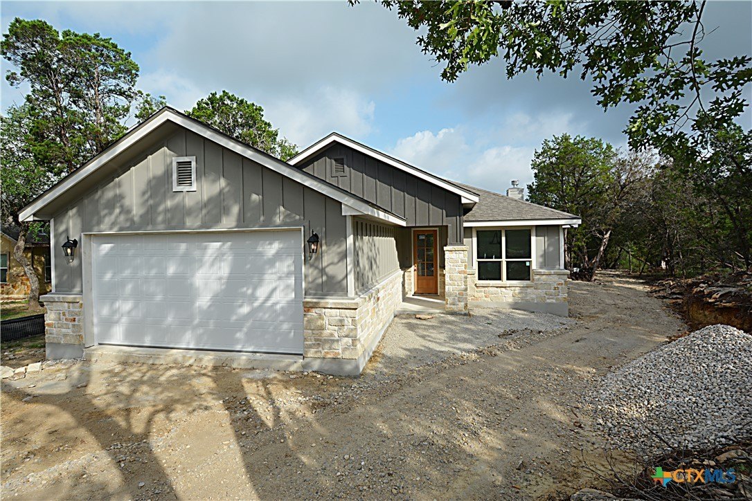 197 Bogi Street, Canyon Lake, TX 78133, 3 Bedrooms Bedrooms, ,2 BathroomsBathrooms,Residential,For Sale,197 Bogi Street,586566