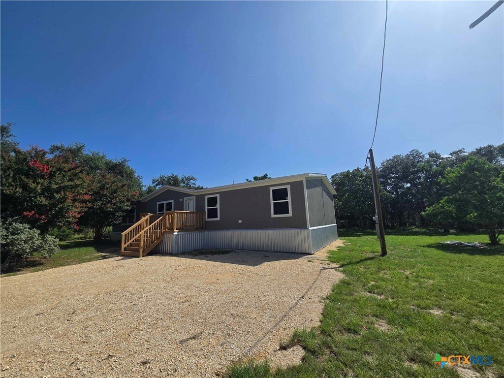 269 E Clark Street, Canyon Lake, TX 78133, 4 Habitaciones Habitaciones , ,2 BañosBaños,Residential,En Venta,269 E Clark Street,586588