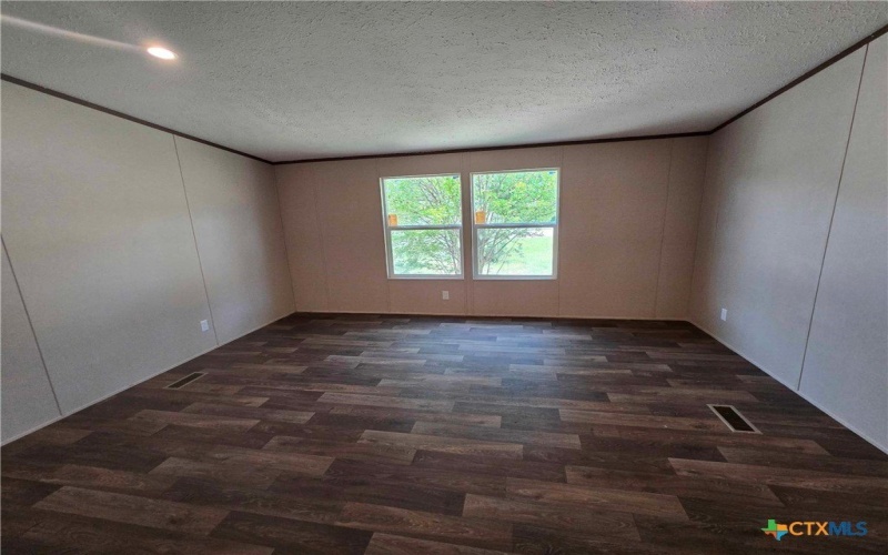 269 E Clark Street, Canyon Lake, TX 78133, 4 Habitaciones Habitaciones , ,2 BañosBaños,Residential,En Venta,269 E Clark Street,586588