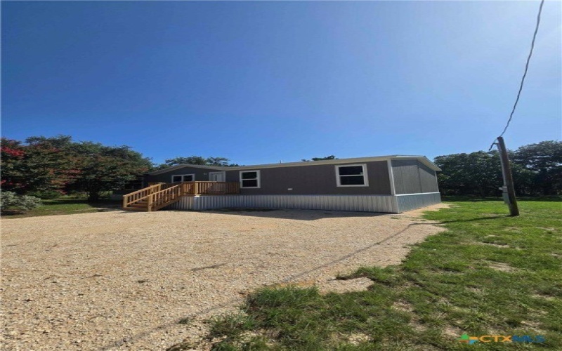 269 E Clark Street, Canyon Lake, TX 78133, 4 Habitaciones Habitaciones , ,2 BañosBaños,Residential,En Venta,269 E Clark Street,586588