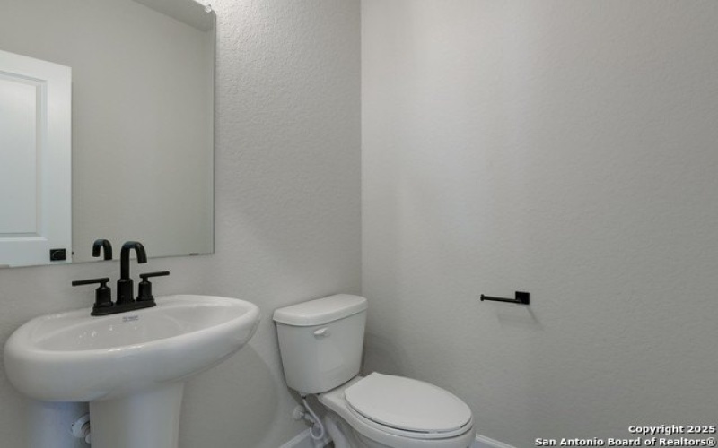 155 Mallorys Way, Castroville, TX 78009, 4 Habitaciones Habitaciones , ,3 BañosBaños,Residential,En Venta,155 Mallorys Way,0,1884228