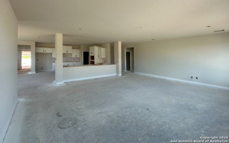 155 Mallorys Way, Castroville, TX 78253, 4 Habitaciones Habitaciones , ,3 BañosBaños,Residential,En Venta,155 Mallorys Way,1884228