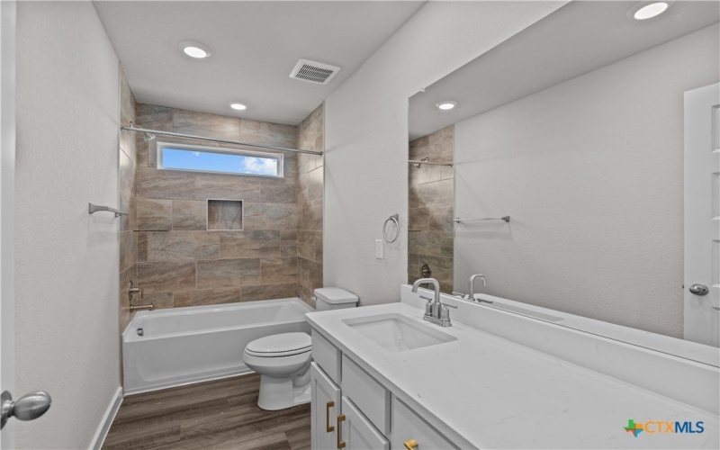 1520 Upwell Creek, New Braunfels, TX 78130, 3 Bedrooms Bedrooms, ,2 BathroomsBathrooms,Residential,For Sale,1520 Upwell Creek,586581
