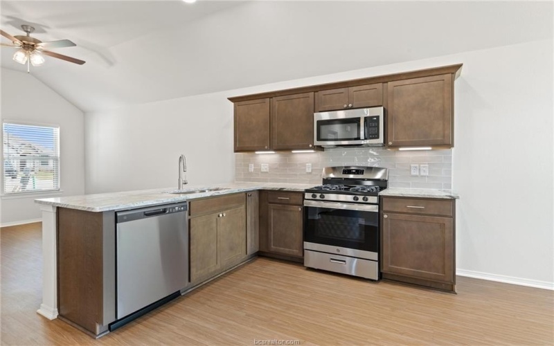 1215 High Street, Navasota, TX 77868, 3 Habitaciones Habitaciones , ,2 BañosBaños,Residential,En Venta,1215 High Street,0,25007888