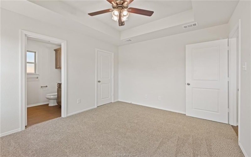 1215 High Street, Navasota, TX 77868, 3 Habitaciones Habitaciones , ,2 BañosBaños,Residential,En Venta,1215 High Street,0,25007888