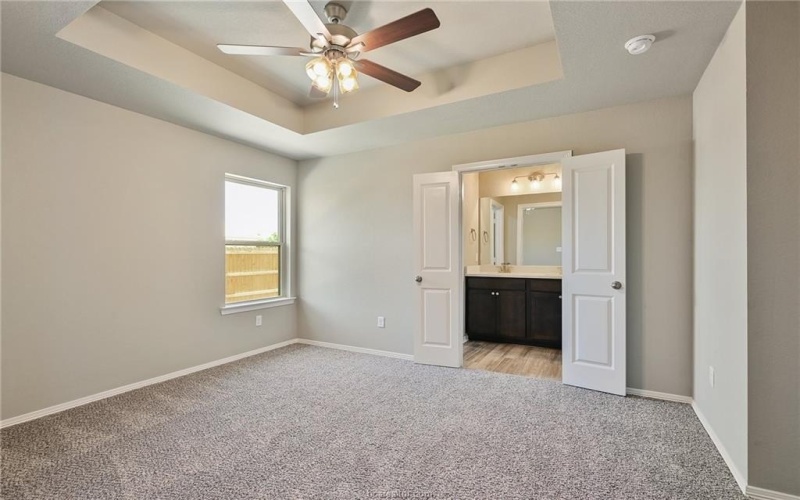 1214 High Street, Navasota, TX 77868, 3 Habitaciones Habitaciones , ,2 BañosBaños,Residential,En Venta,1214 High Street,25007892