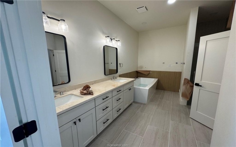 4008 Etonbury Avenue, College Station, TX 77845, 4 Bedrooms Bedrooms, ,3 BathroomsBathrooms,Residential,For Sale,4008 Etonbury Avenue,25007944