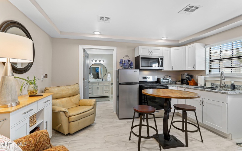 5796 Ethel Road unit: B #B, El Paso, TX 79932, 1 Bedroom Bedrooms, ,1 BathroomBathrooms,Residential,For Sale,5796 Ethel Road unit: B,926487