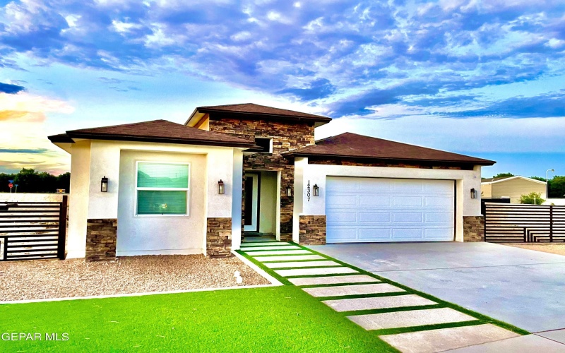 754 Delilah Avenue, Socorro, TX 79927, 4 Bedrooms Bedrooms, ,3 BathroomsBathrooms,Residential,For Sale,754 Delilah Avenue,926494