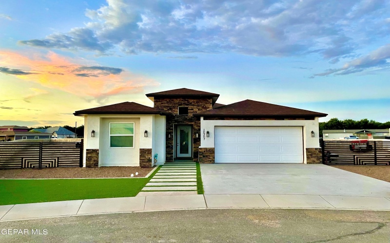 754 Delilah Avenue, Socorro, TX 79927, 4 Bedrooms Bedrooms, ,3 BathroomsBathrooms,Residential,For Sale,754 Delilah Avenue,926494