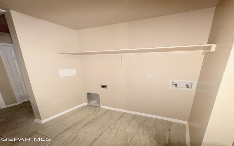 4640 Vesta Loop Court unit: A & B #A & B, El Paso, TX 79904, 3 Habitaciones Habitaciones , ,2 BañosBaños,Residential Multi Family,En Venta,4640 Vesta Loop Court unit: A & B,926502