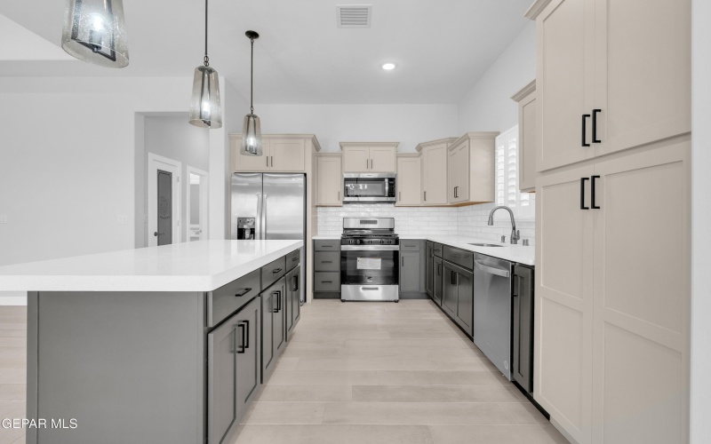 1800 DANA GRAY Street, El Paso, TX 79928, 4 Habitaciones Habitaciones , ,1 BañoBaños,Residential,En Venta,1800 DANA GRAY Street,926506