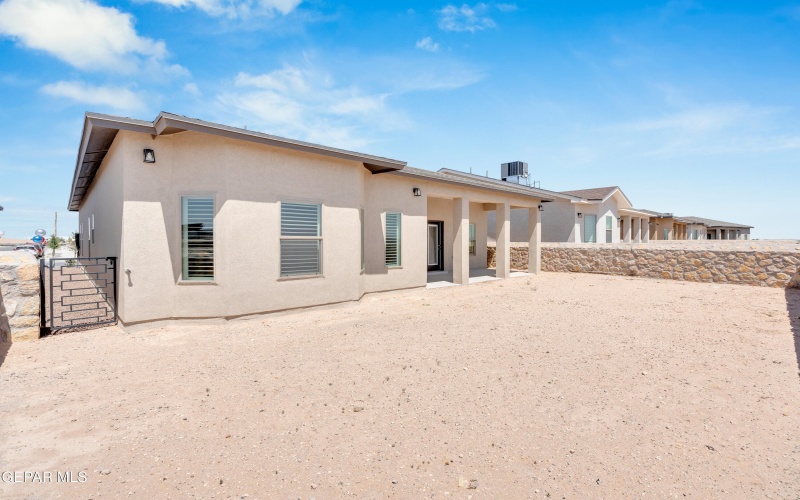 1800 DANA GRAY Street, El Paso, TX 79928, 4 Habitaciones Habitaciones , ,1 BañoBaños,Residential,En Venta,1800 DANA GRAY Street,926506