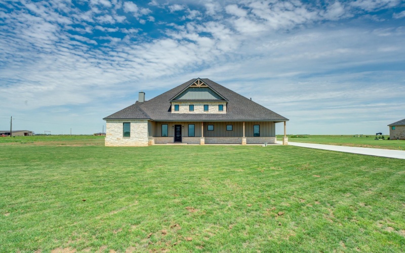 17805 County Rd 1520, Wolfforth, TX 79382, 4 Habitaciones Habitaciones , ,3 BañosBaños,Residential,En Venta,17805 County Rd 1520,202557843