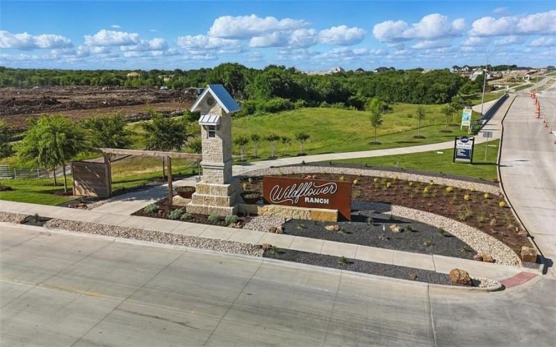 709 Purple Dome Drive, Justin, TX 76247, 4 Bedrooms Bedrooms, ,3 BathroomsBathrooms,Residential,For Sale,709 Purple Dome Drive,20877449