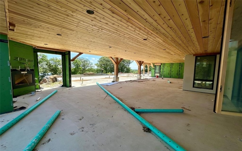 1085 Camp Howze Drive, Gainesville, TX 76240, 8 Habitaciones Habitaciones , ,9 BañosBaños,Residential,En Venta,1085 Camp Howze Drive,20979736