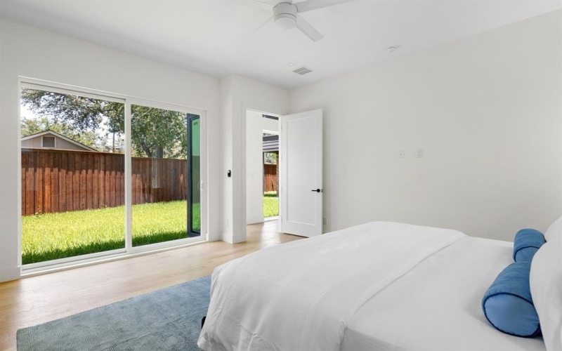 2423 N Prairie Avenue, Dallas, TX 75204, 4 Habitaciones Habitaciones , ,6 BañosBaños,Residential,En Venta,2423 N Prairie Avenue,20994608
