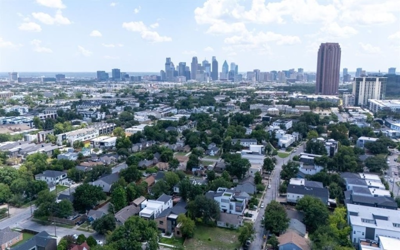 2423 N Prairie Avenue, Dallas, TX 75204, 4 Habitaciones Habitaciones , ,6 BañosBaños,Residential,En Venta,2423 N Prairie Avenue,20994608