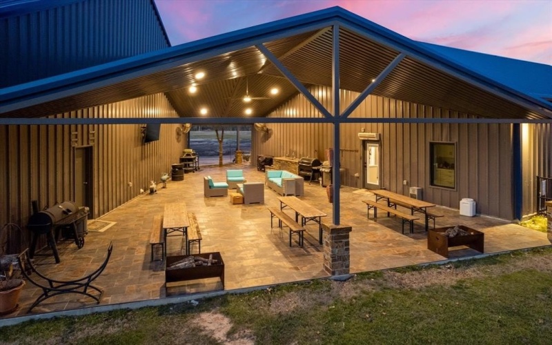 8291 State Highway 198, Mabank, TX 75156, 5 Habitaciones Habitaciones , ,3 BañosBaños,Residential,En Venta,8291 State Highway 198,20999874
