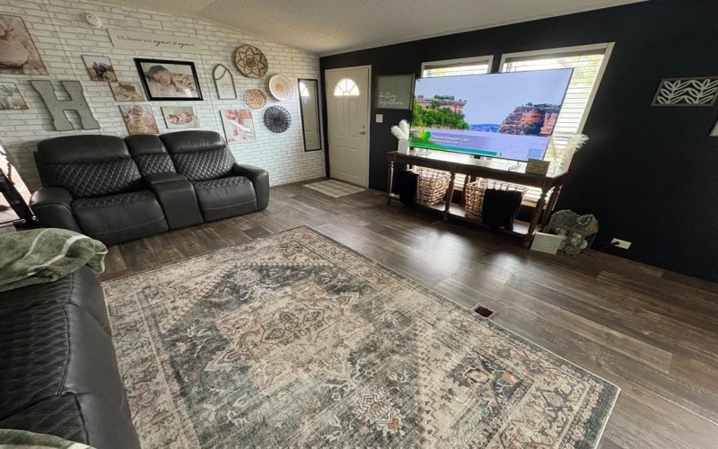 201 Rock Creek Road #37, Graford, TX 76449, 3 Habitaciones Habitaciones , ,2 BañosBaños,Residential,En Venta,201 Rock Creek Road,20998708