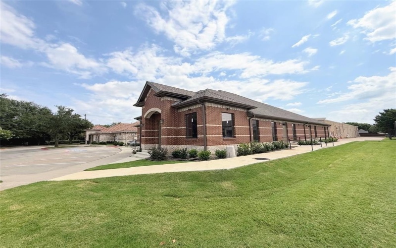 1511 W McDermott Drive #210 and #230, Allen, TX 75013, ,Commercial Sale,En Venta,1511 W McDermott Drive,20999100