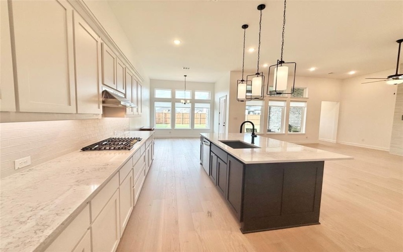 829 Ranchland Road, Fort Worth, TX 76247, 4 Habitaciones Habitaciones , ,3 BañosBaños,Residential,En Venta,829 Ranchland Road,20999304