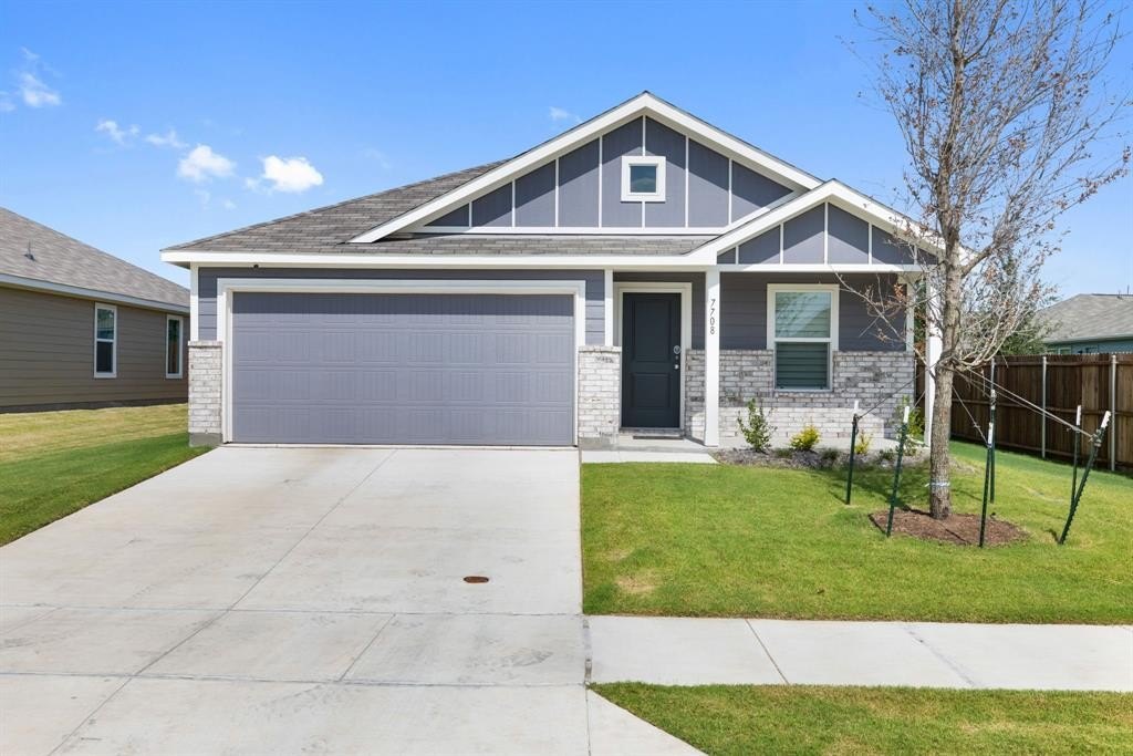 7708 Thornton Drive, McKinney, TX 75071, 3 Habitaciones Habitaciones , ,2 BañosBaños,Residential,En Venta,7708 Thornton Drive,21000100