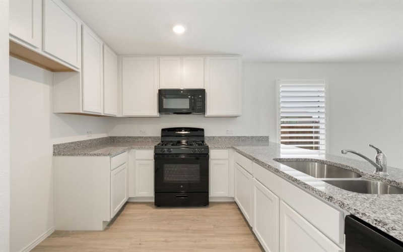 7708 Thornton Drive, McKinney, TX 75071, 3 Bedrooms Bedrooms, ,2 BathroomsBathrooms,Residential,For Sale,7708 Thornton Drive,0,21000100