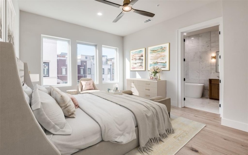 250 E Dallas Street #124, Grapevine, TX 76051, 3 Bedrooms Bedrooms, ,3 BathroomsBathrooms,Residential,For Sale,250 E Dallas Street,21000328