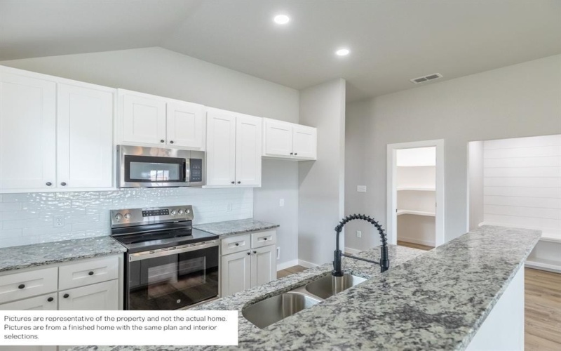 404 Waterloo Drive, Abilene, TX 79602, 3 Bedrooms Bedrooms, ,2 BathroomsBathrooms,Residential,For Sale,404 Waterloo Drive,21000478