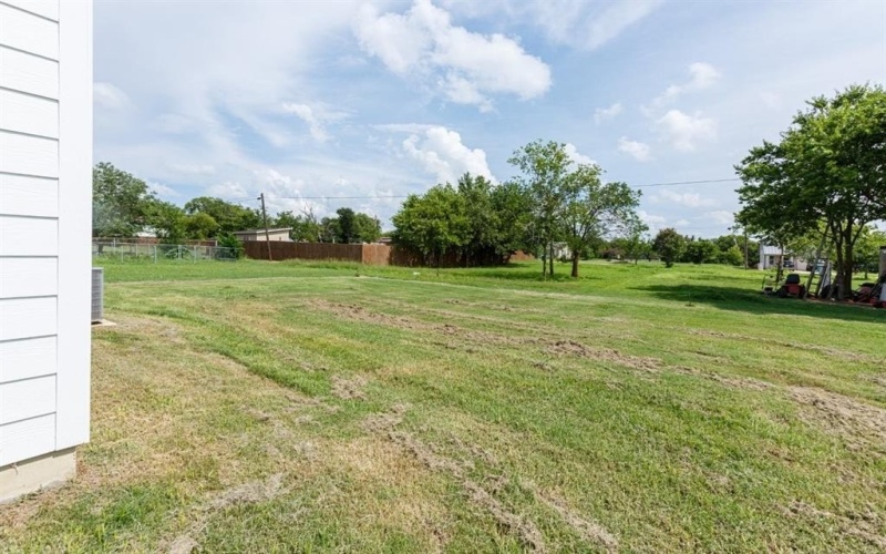 720 A D Mosley, Ferris, TX 75125, 3 Bedrooms Bedrooms, ,2 BathroomsBathrooms,Residential,For Sale,720 A D Mosley,21000570