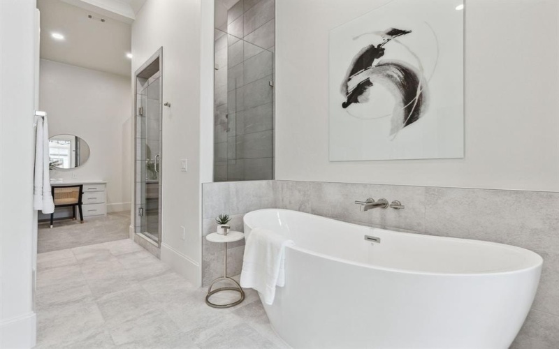 6801 Corporate Drive #B8, Plano, TX 75024, 2 Habitaciones Habitaciones , ,2 BañosBaños,Residential,En Venta,6801 Corporate Drive,21000678
