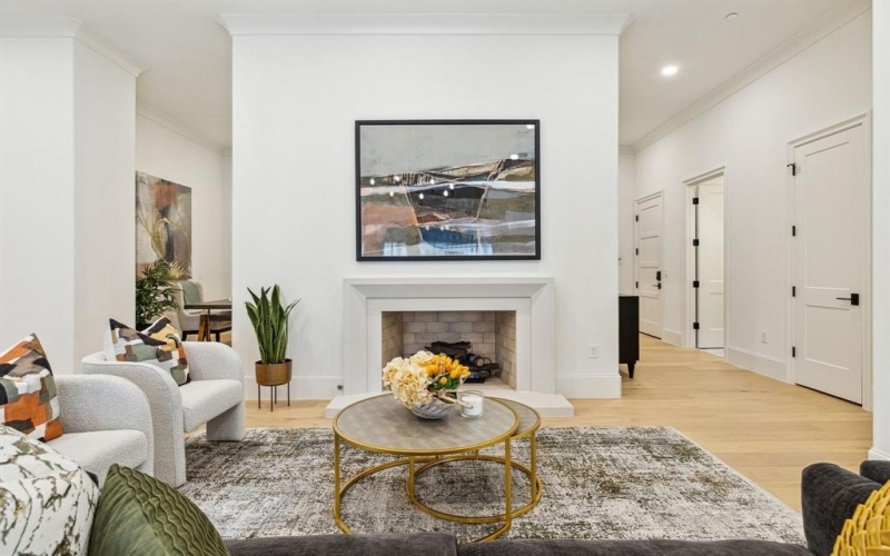6801 Corporate Drive #B8, Plano, TX 75024, 2 Habitaciones Habitaciones , ,2 BañosBaños,Residential,En Venta,6801 Corporate Drive,21000678