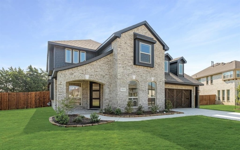 916 Bullard Drive, DeSoto, TX 75115, 4 Bedrooms Bedrooms, ,3 BathroomsBathrooms,Residential,For Sale,916 Bullard Drive,0,21000806