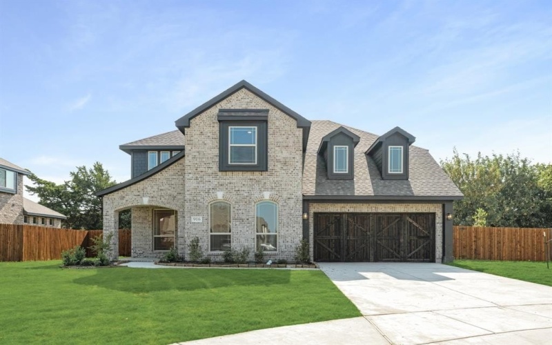 916 Bullard Drive, DeSoto, TX 75115, 4 Bedrooms Bedrooms, ,3 BathroomsBathrooms,Residential,For Sale,916 Bullard Drive,0,21000806