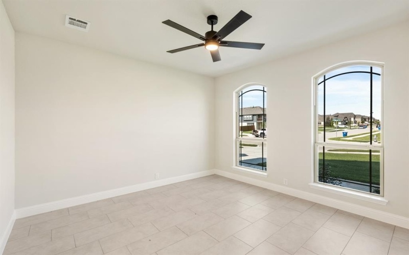 916 Bullard Drive, DeSoto, TX 75115, 4 Bedrooms Bedrooms, ,3 BathroomsBathrooms,Residential,For Sale,916 Bullard Drive,0,21000806