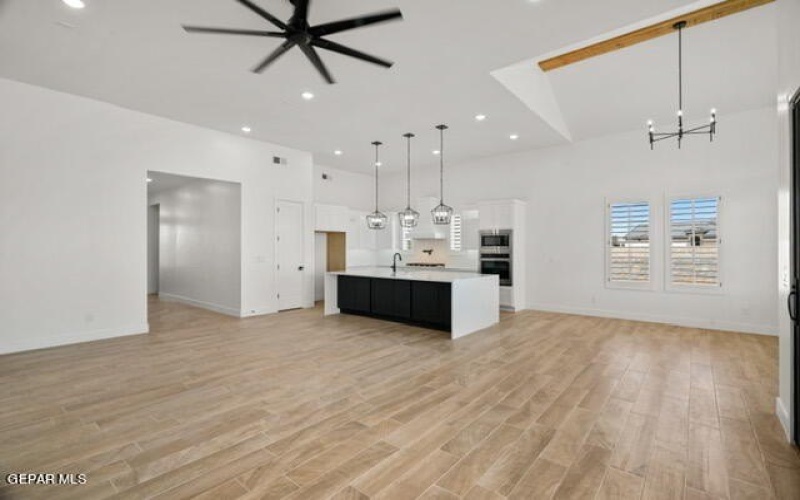 12933 Tatenhill Drive, El Paso, TX 79928, 4 Habitaciones Habitaciones , ,3 BañosBaños,Residential,En Venta,12933 Tatenhill Drive,907924