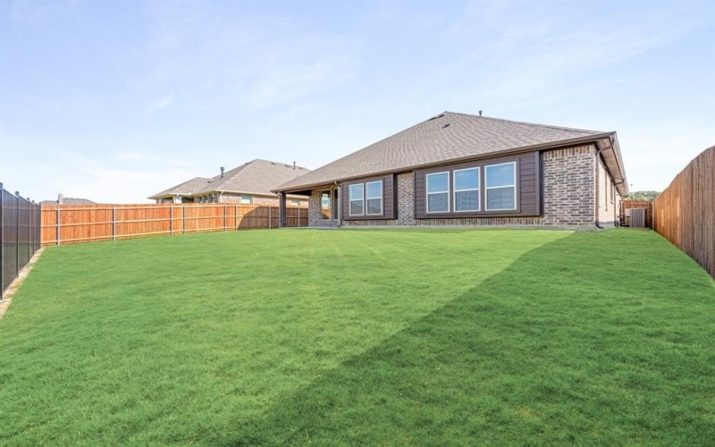 305 Aurora Hills Trail, Burleson, TX 76028, 4 Habitaciones Habitaciones , ,3 BañosBaños,Residential,En Venta,305 Aurora Hills Trail,0,21000851