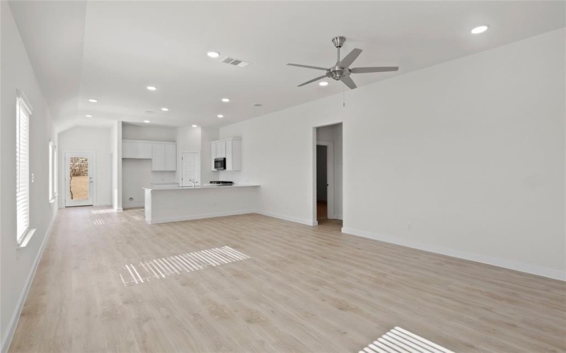 4007 Sandstone Drive, McKinney, TX 75071, 3 Bedrooms Bedrooms, ,2 BathroomsBathrooms,Residential,For Sale,4007 Sandstone Drive,21001035