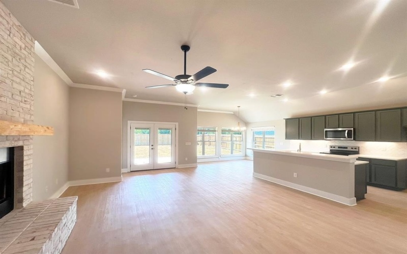 512 Courtney Drive, Sherman, TX 75092, 3 Bedrooms Bedrooms, ,2 BathroomsBathrooms,Residential,For Sale,512 Courtney Drive,0,21001057
