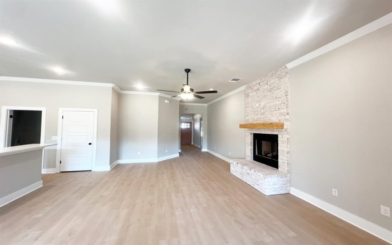512 Courtney Drive, Sherman, TX 75092, 3 Bedrooms Bedrooms, ,2 BathroomsBathrooms,Residential,For Sale,512 Courtney Drive,0,21001057