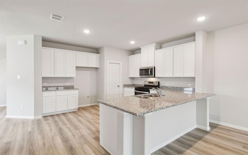 744 Santa Lucia Drive, Anna, TX 75409, 4 Bedrooms Bedrooms, ,3 BathroomsBathrooms,Residential,For Sale,744 Santa Lucia Drive,21001179