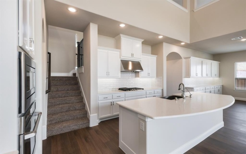 6825 Turner Falls Circle, Flower Mound, TX 76226, 5 Bedrooms Bedrooms, ,5 BathroomsBathrooms,Residential,For Sale,6825 Turner Falls Circle,21001184