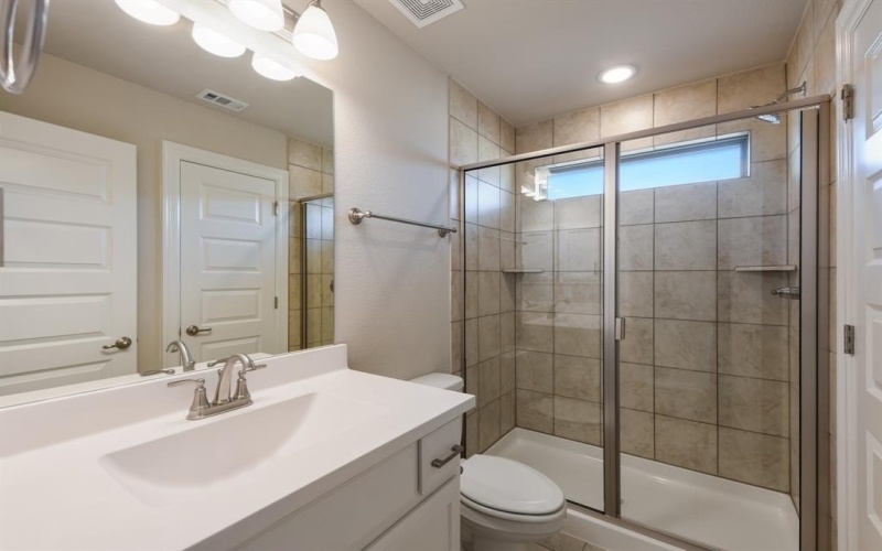 6825 Turner Falls Circle, Flower Mound, TX 76226, 5 Bedrooms Bedrooms, ,5 BathroomsBathrooms,Residential,For Sale,6825 Turner Falls Circle,21001184